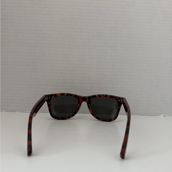 Saint Laurent Animal Print Sunglasses | SL 51 Prints 004 - Picture 6 of 11